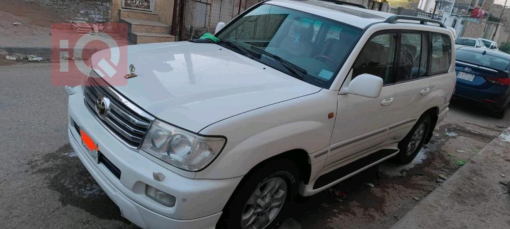 تويوتا لاندكروزر